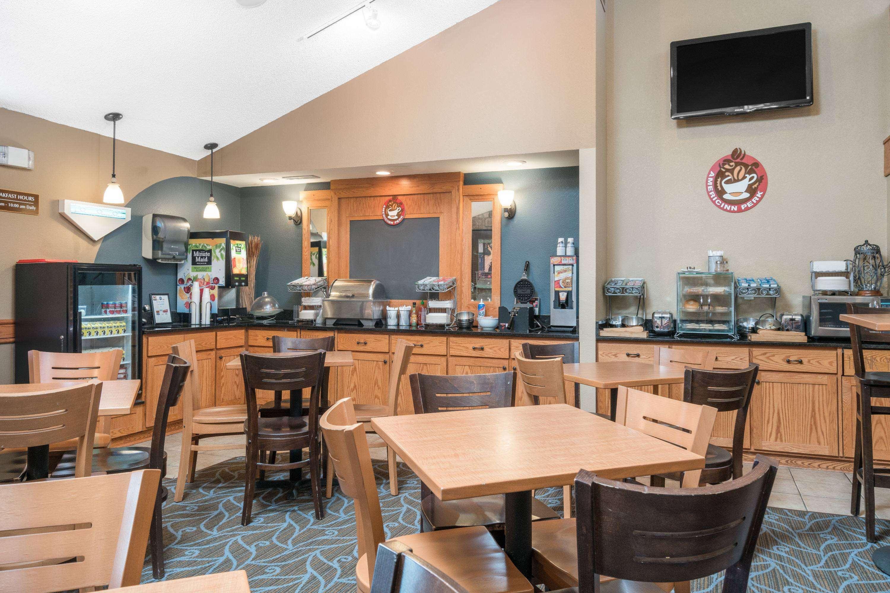 Americinn By Wyndham Fort Dodge Esterno foto