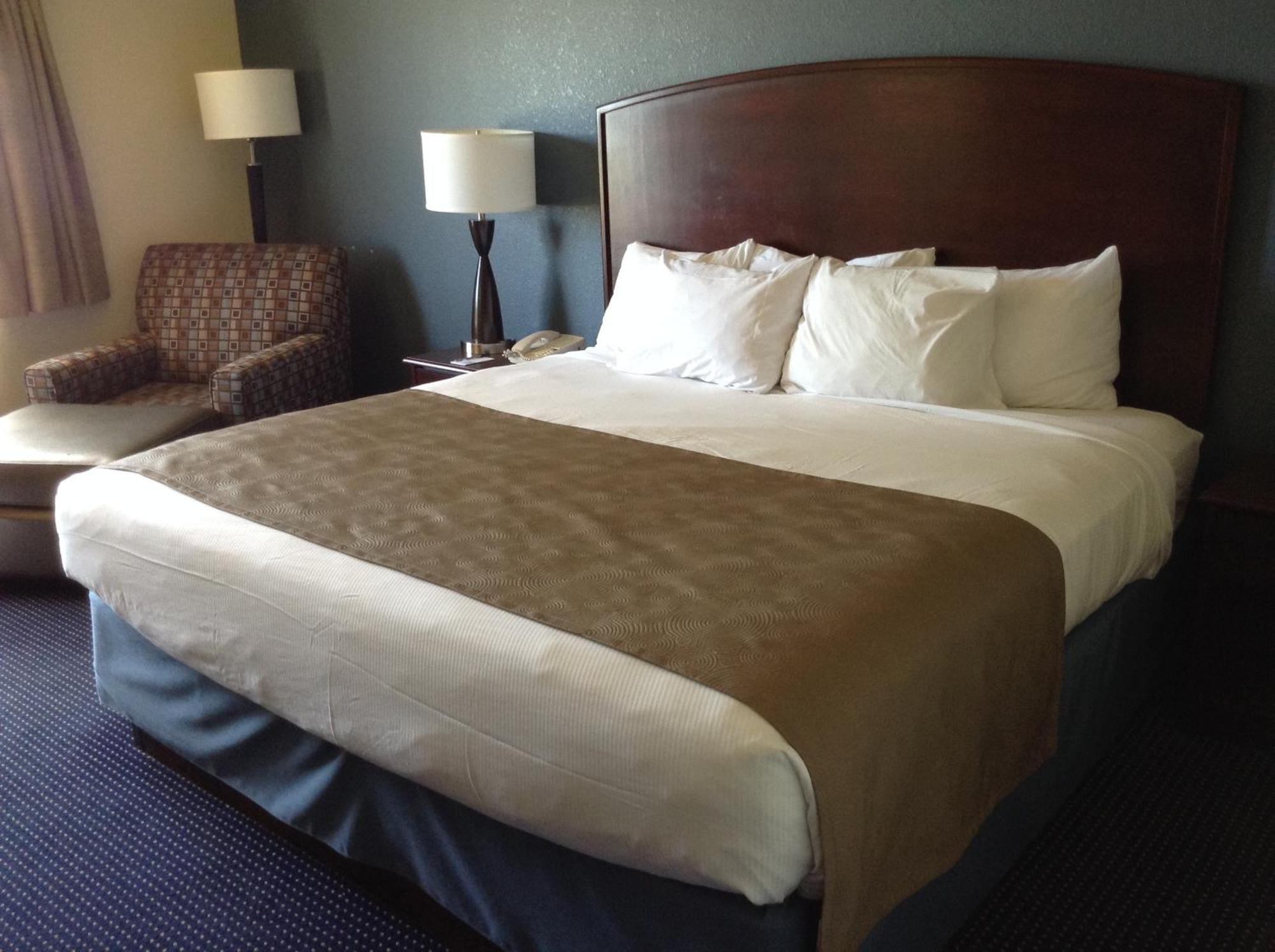 Americinn By Wyndham Fort Dodge Esterno foto